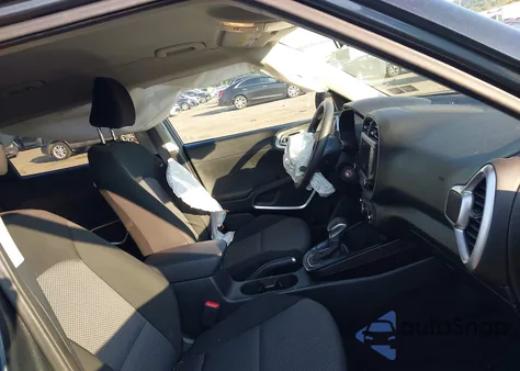 2024 Kia Soul Lx z USA, uszkodzony, nr VIN KNDJ23AU0R7918370